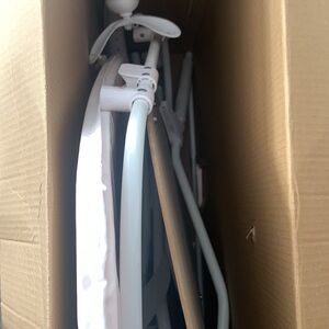 Delta White Kids Folding Frame